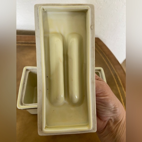 VINTAGE 1930'S HALL'S SUPERIOR TAVERN SILHOUETTE BUTTER DISH WITH COVER - Picture 9 of 11